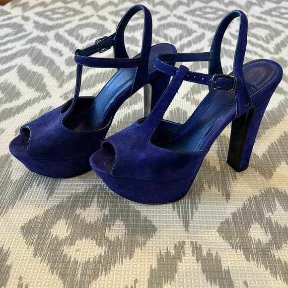 BCBGeneration Platform Heel Sandals - Picture 1 of 3